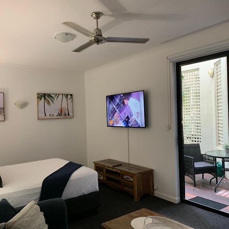The Mediterranean Port Douglas Exterior photo