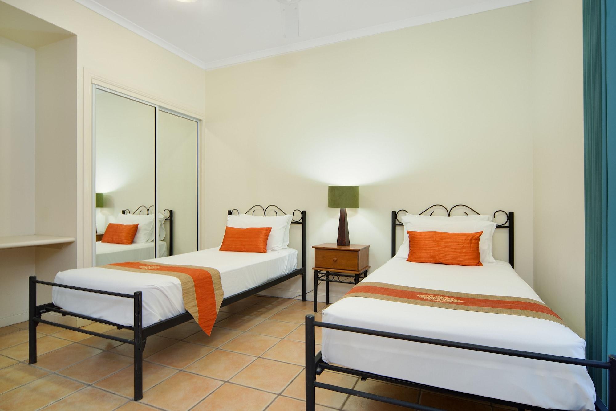 The Mediterranean Port Douglas Exterior photo